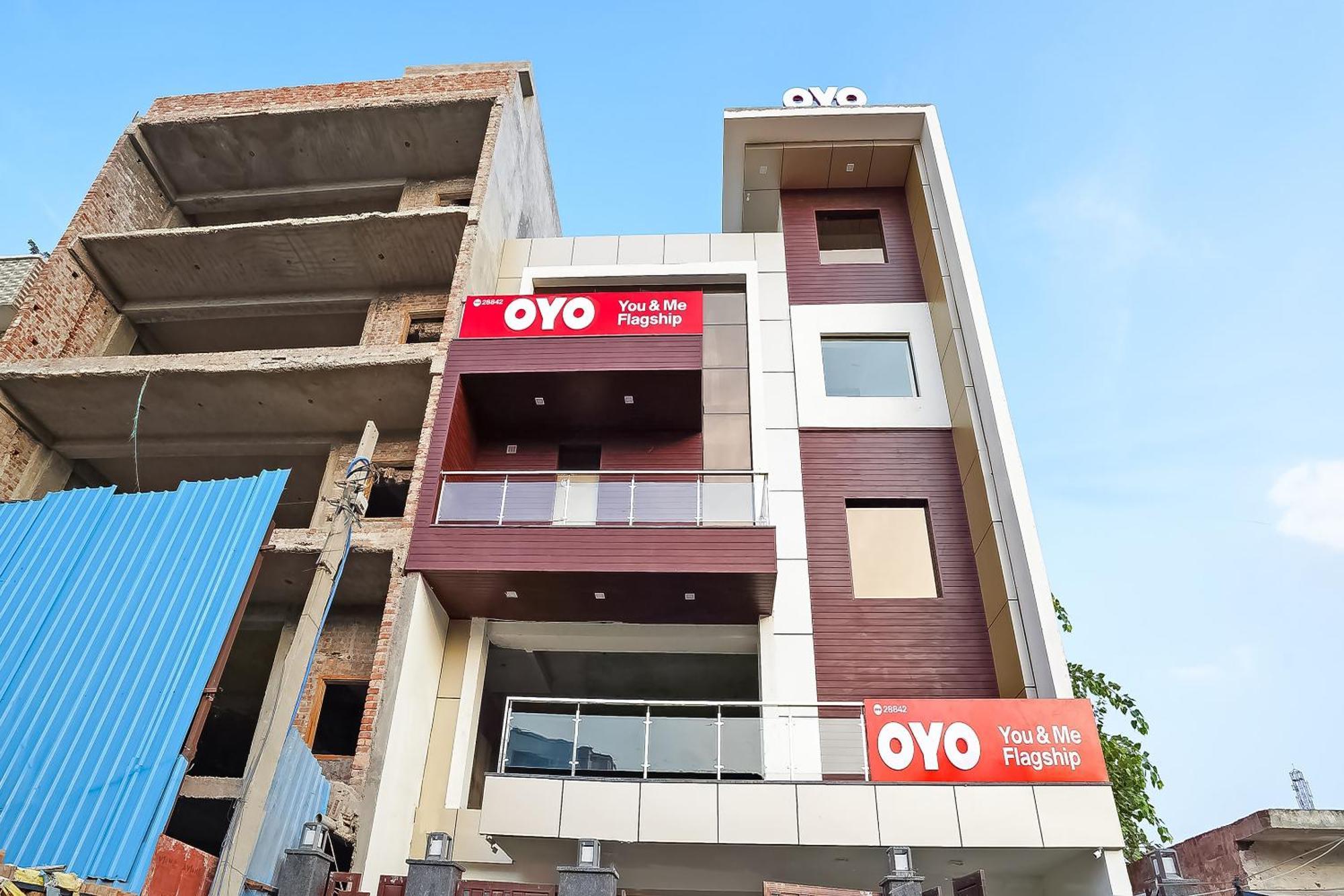 Hotel O Olive Saffron Delhi  Exterior photo